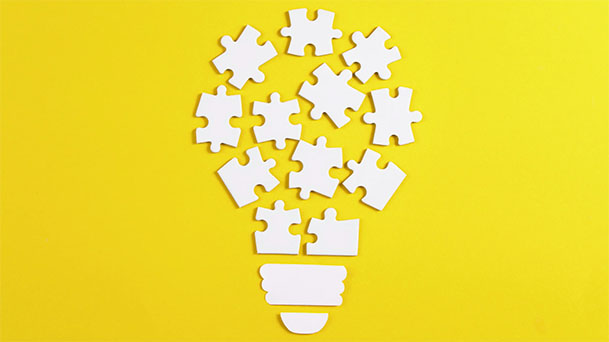 lightbulb jigsaw banner