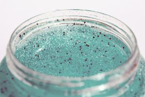 Read more about the article Plastic Not Fantastic: Industry Responds to US Microbeads Ban