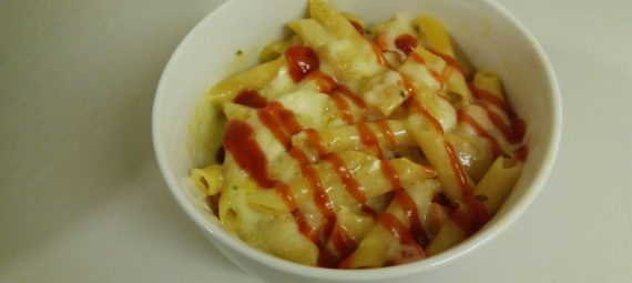 Pasta and cheese sauce