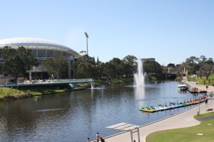 The Adelaide Oval sits on the North bank of the River Torrens